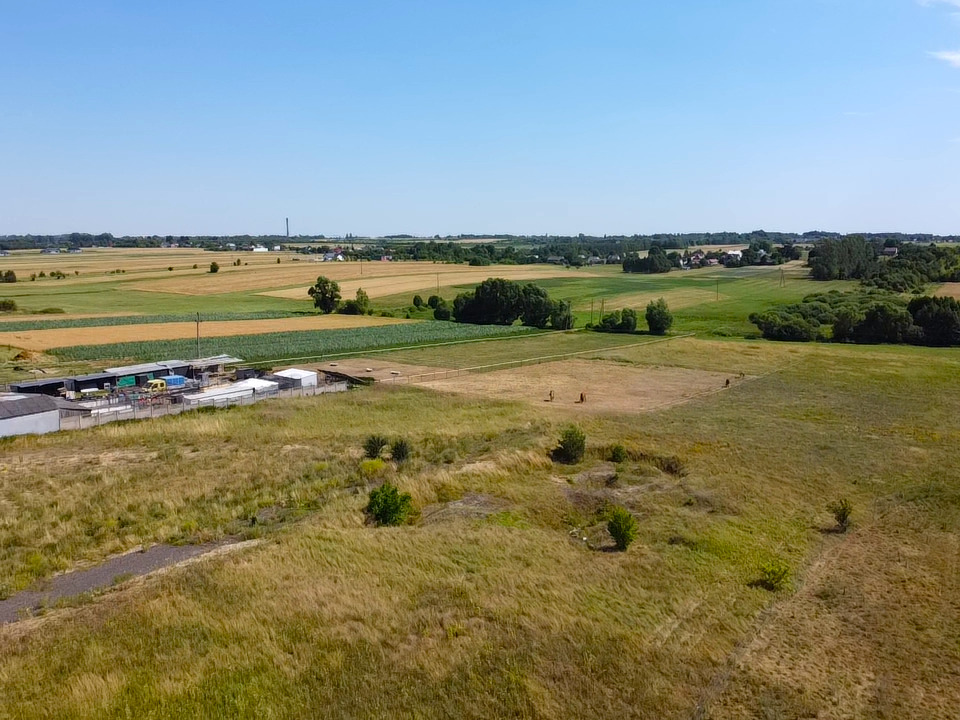 Twoja Własna Przestrzeń: Idealna Działka 35x35m,