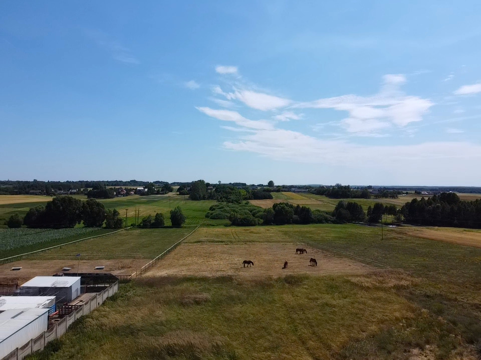 Twoja Własna Przestrzeń: Idealna Działka 35x35m,