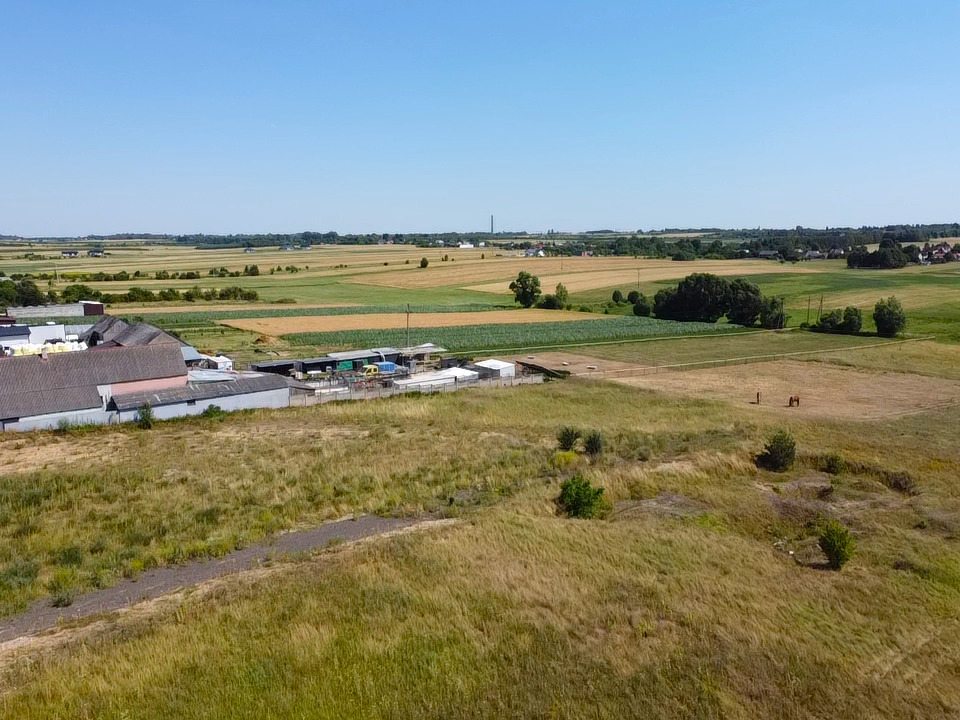 Twoja Własna Przestrzeń: Idealna Działka 35x35m,