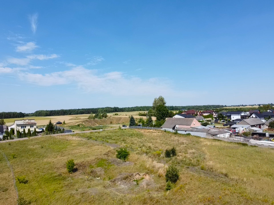 Twoja Własna Przestrzeń: Idealna Działka 35x35m,
