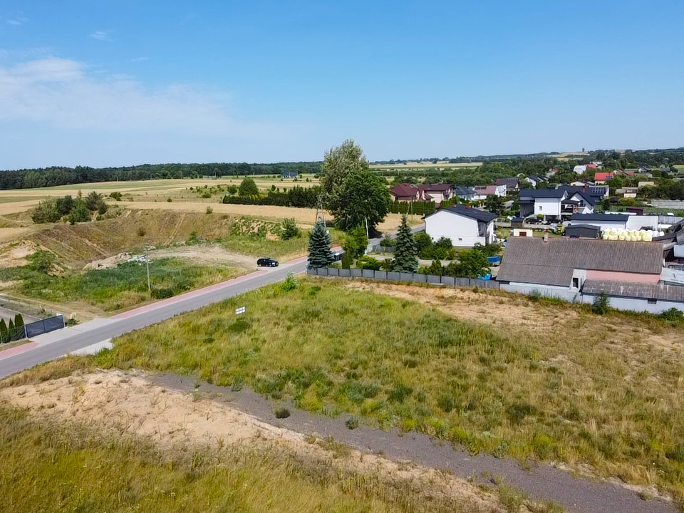Twoja Własna Przestrzeń: Idealna Działka 35x35m,