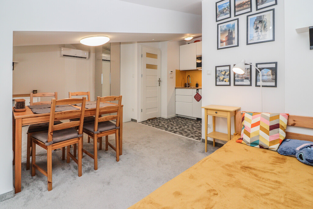 Przytulne studio blisko centrum | Klimatyzacja