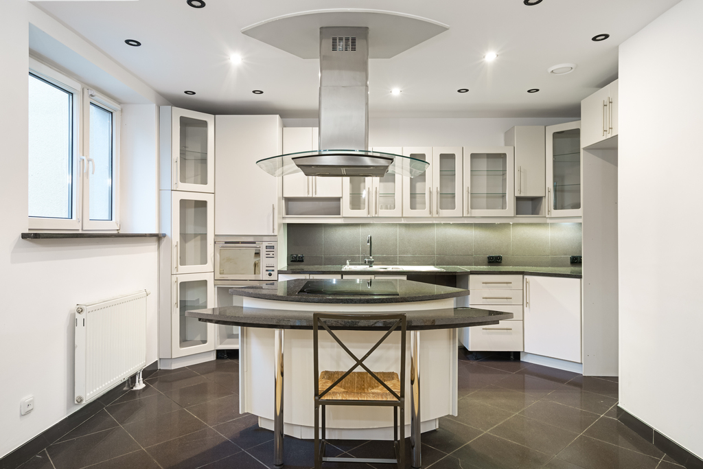 Wspaniały rozkład | garaż | do remontu – zdjęcie 4