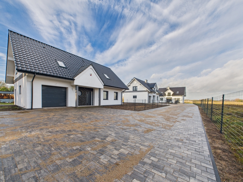 Dom na sprzedaż Modrzewie 194 m2 | Arka Nieruchomości