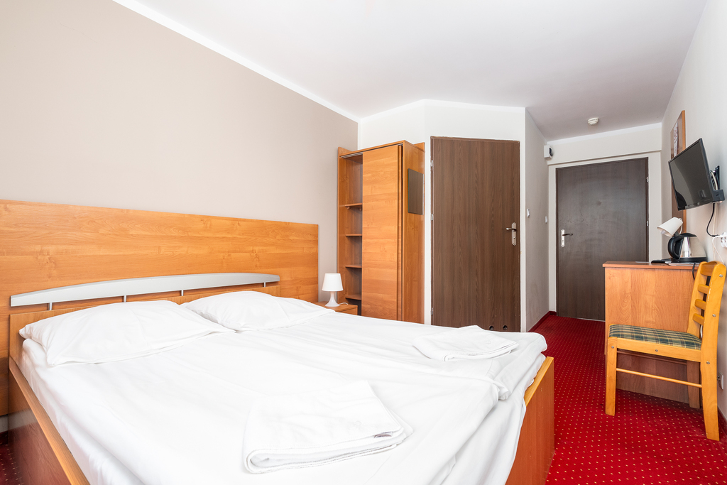 Obiekt na sprzedaż Morzyczyn 2 400 m2 | Arka Nieruchomości