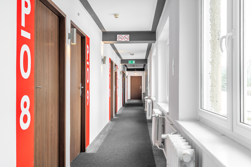 Obiekt na sprzedaż Morzyczyn 2 400 m2 | Arka Nieruchomości