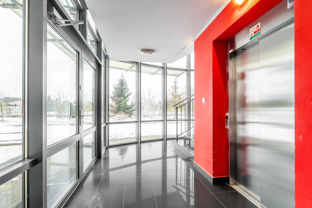 Obiekt na sprzedaż Morzyczyn 2 400 m2 | Arka Nieruchomości