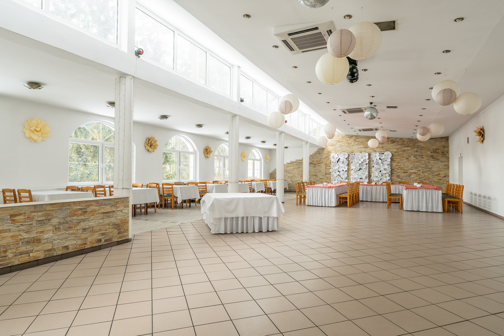 Obiekt na sprzedaż Morzyczyn 2 400 m2 | Arka Nieruchomości