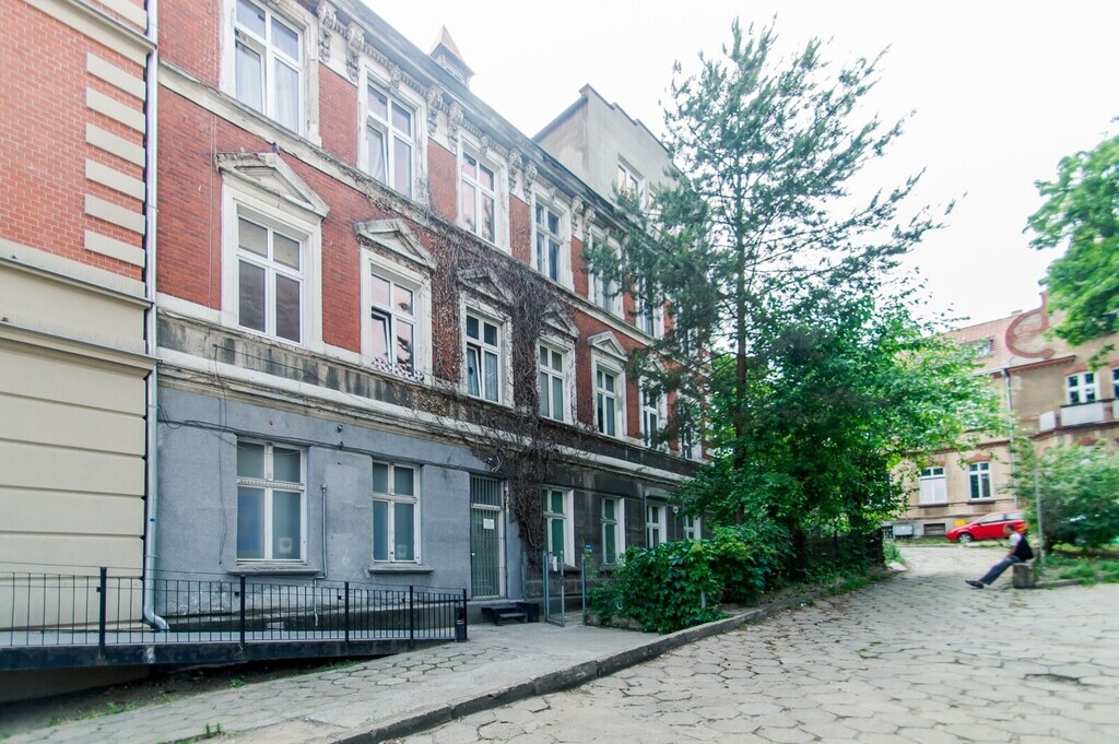 64m2 z oddzielnym wejściem w centrum Wrzeszcza