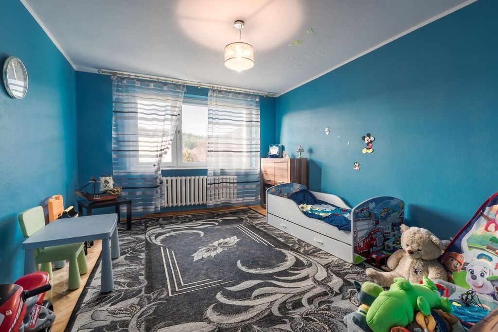 Dom z garażem w doskonałej lokalizacji