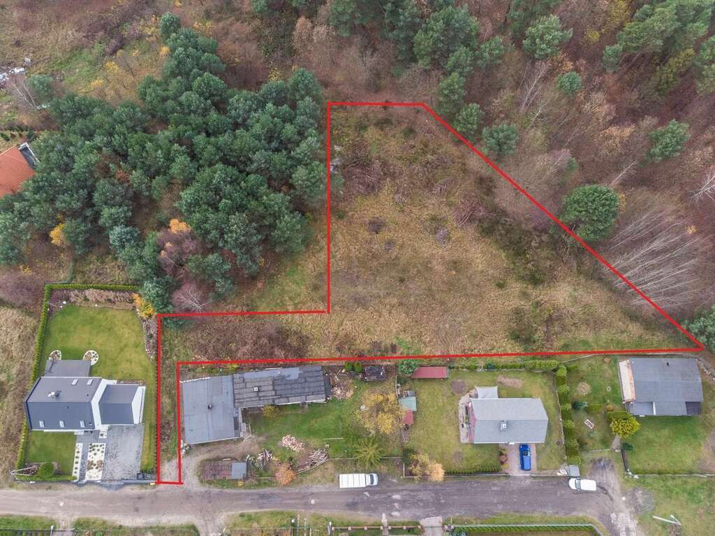 Działka budowlana o powierzchni 2655 m2 - Gdynia