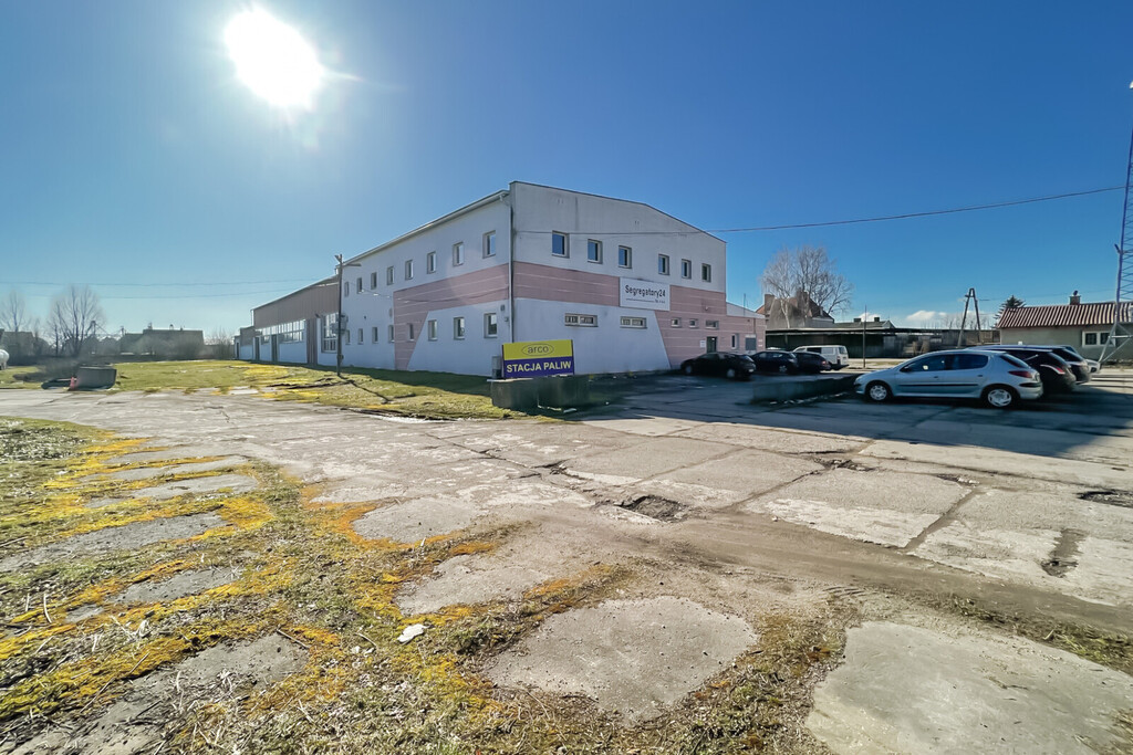 Hala o powierzchni 3000m2 w Cedrach Wielkich