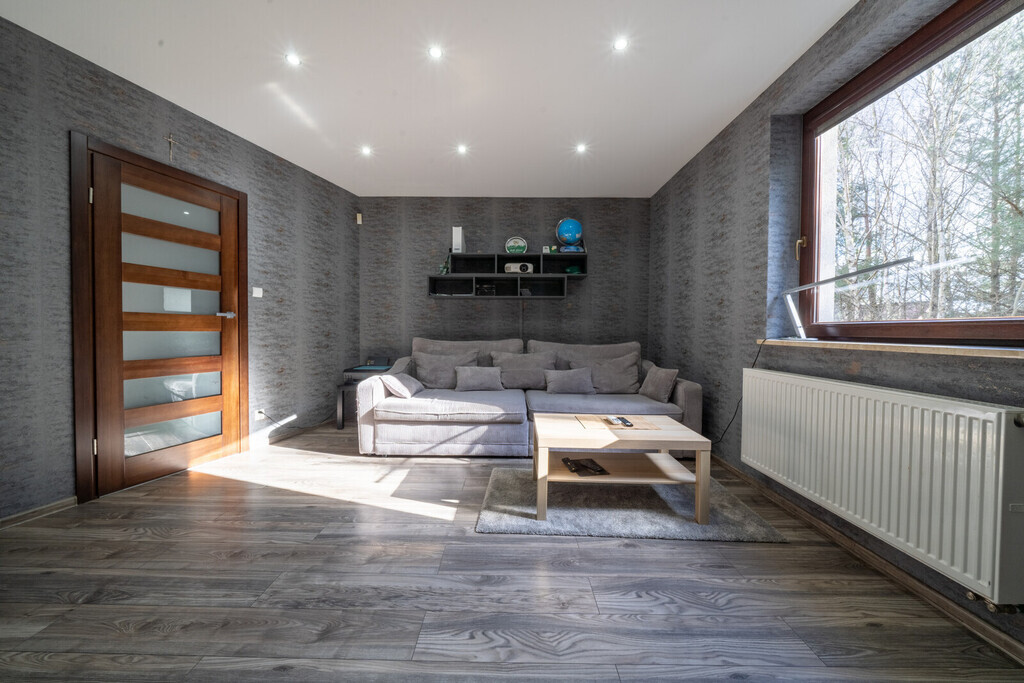 Wyjątkowy dom z antresolą i dużym ogrodem