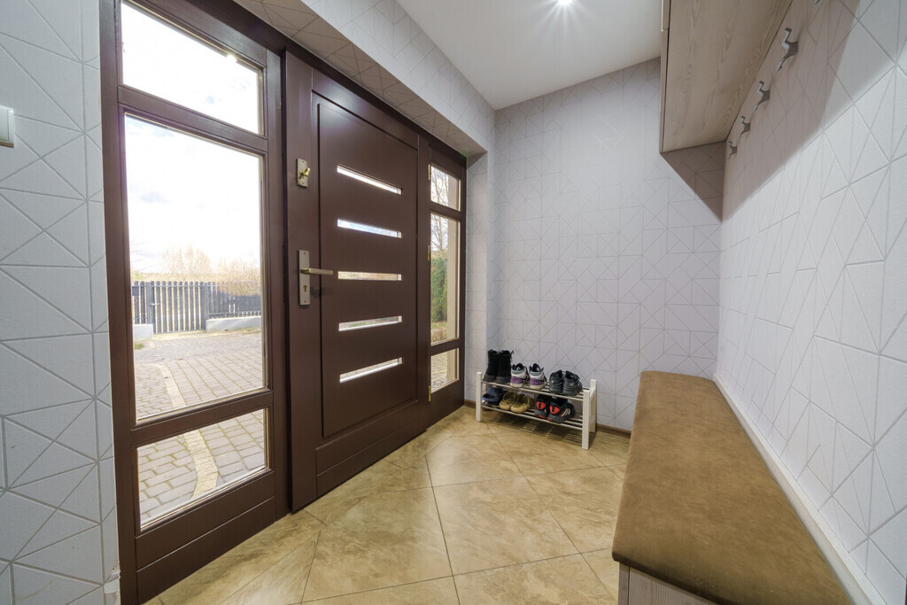 Wyjątkowy dom z antresolą i dużym ogrodem