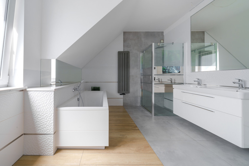 Nowoczesny, duży dom z dogodnym dojazdem KOBYSEWO