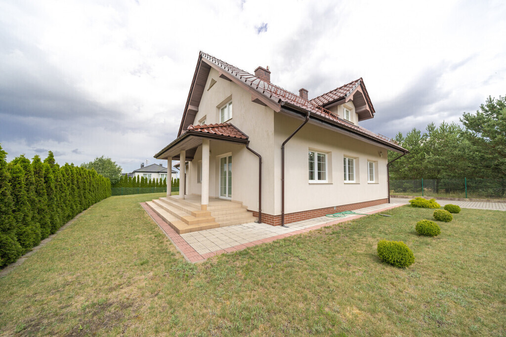 Piękny dom z ogrodem / dla rodziny / Chwaszczyno