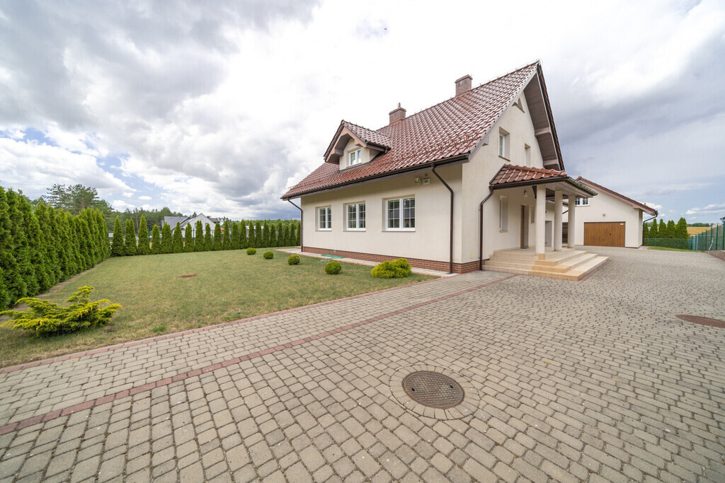 Piękny dom z ogrodem / dla rodziny / Chwaszczyno