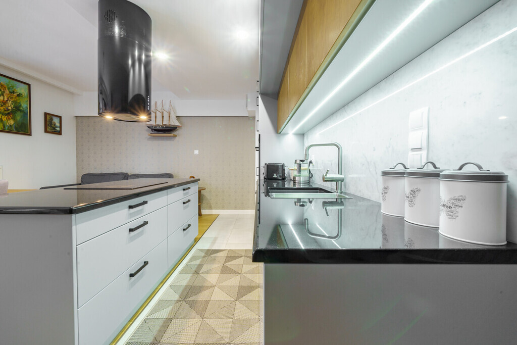 Unikatowe 4-pokoje / duży taras i wewnętrzne patio