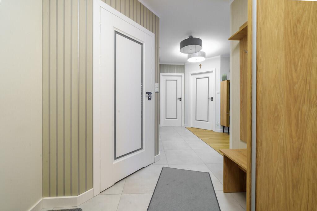 Unikatowe 4-pokoje / duży taras i wewnętrzne patio