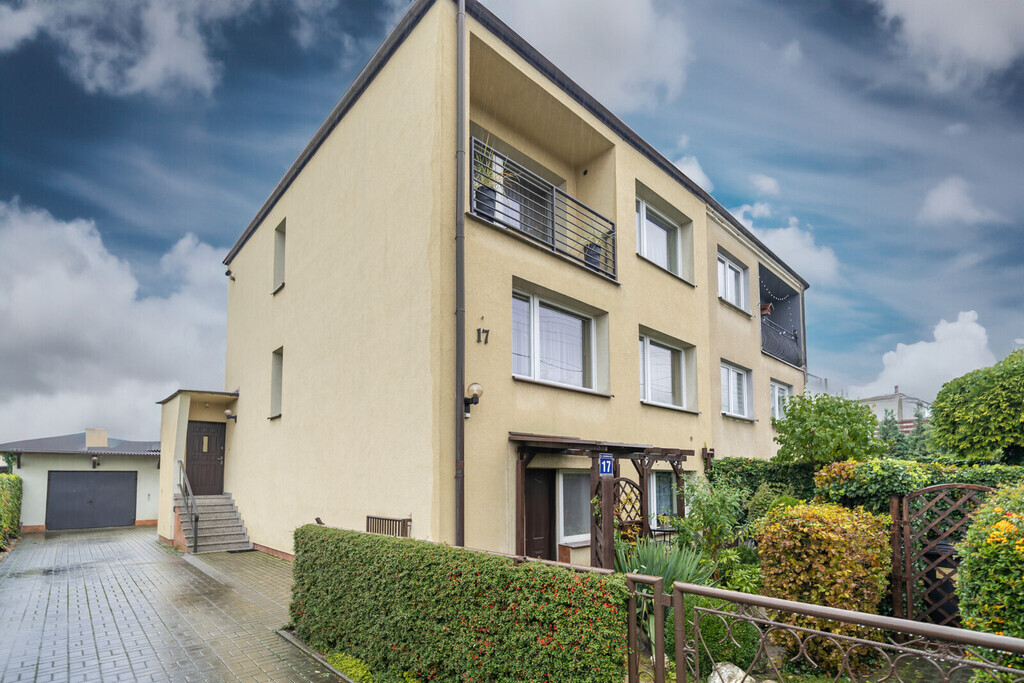 Uroczy bliźniak w Rumii