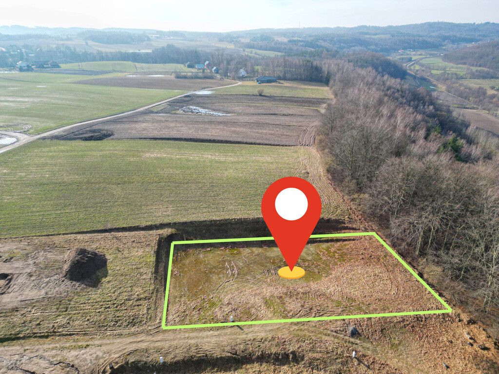 Uzbrojone i wyrównane działki przy ścianie lasu