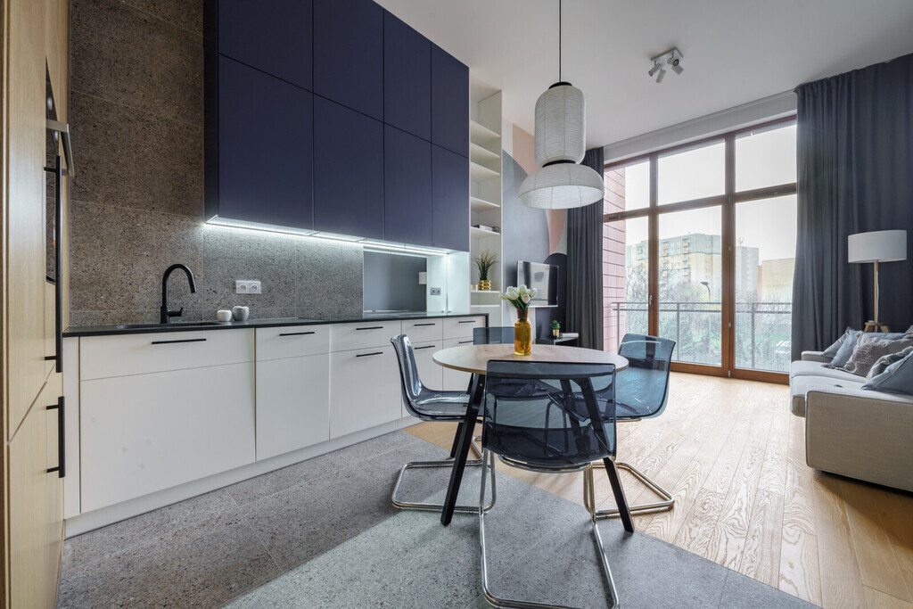 APARTAMENT - GARNIZON, miejsce postojowe w cenie!