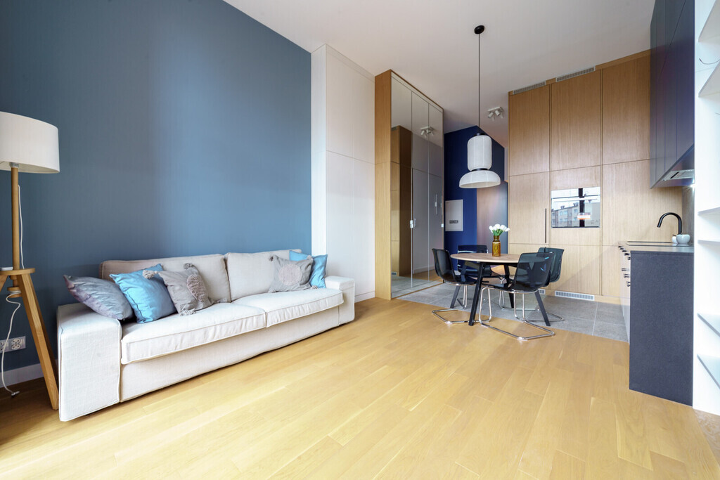 APARTAMENT - GARNIZON, miejsce postojowe w cenie!