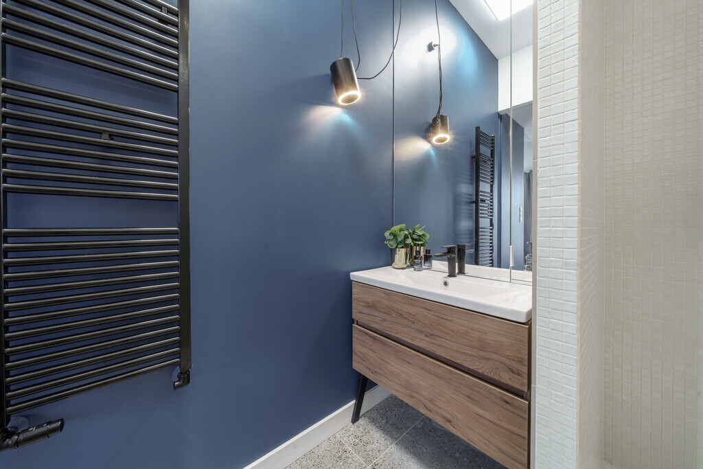 APARTAMENT - GARNIZON, miejsce postojowe w cenie!