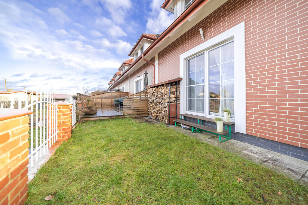 Na sprzedaż dom z ogrodem 72 m2