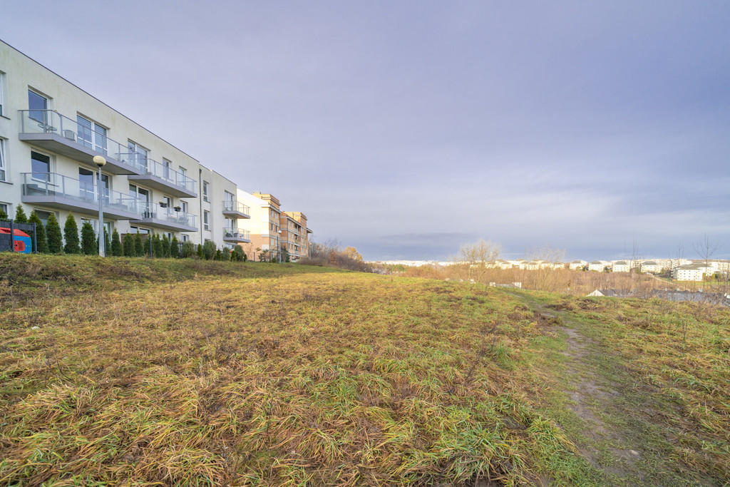 Działka budowlana z widokiem na jezioro | Gdańsk