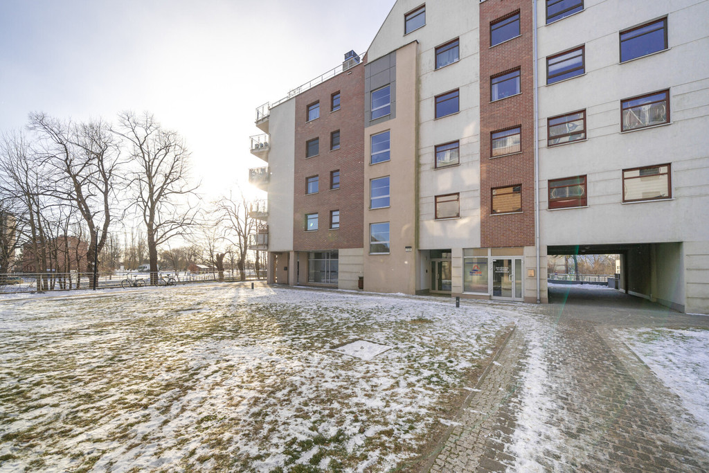 Apartament gotowy do wprowadzenia przy Motławie
