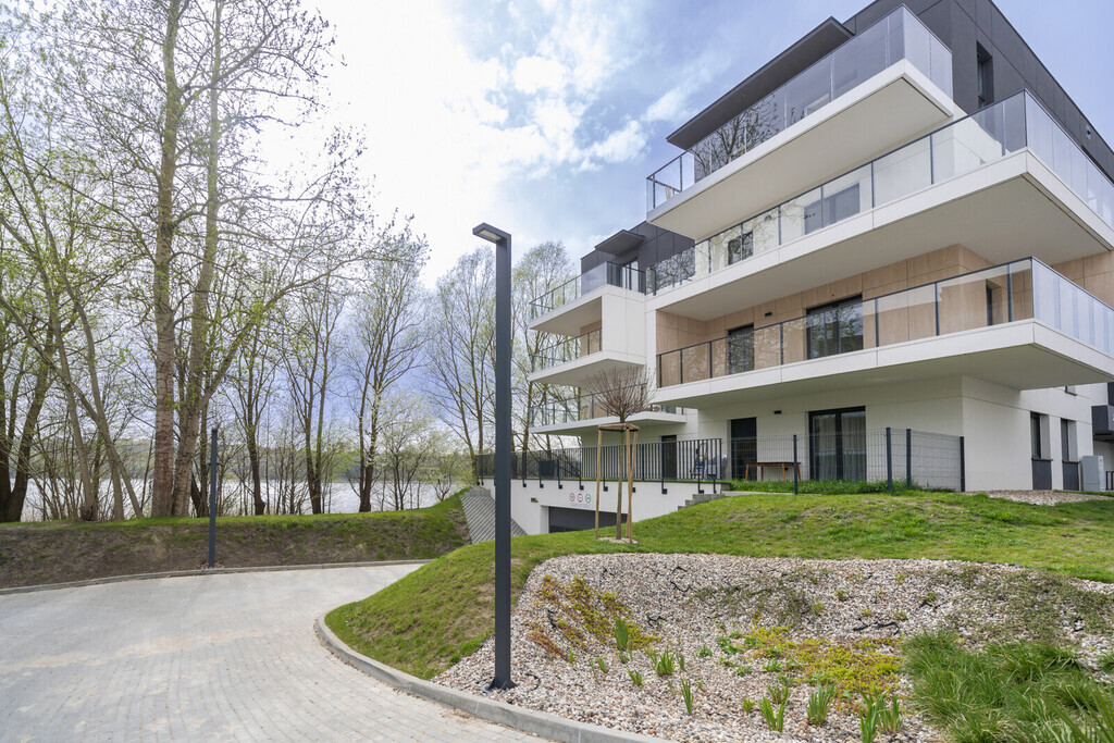 Apartament z widokiem na jezioro "Przystań Jasień"