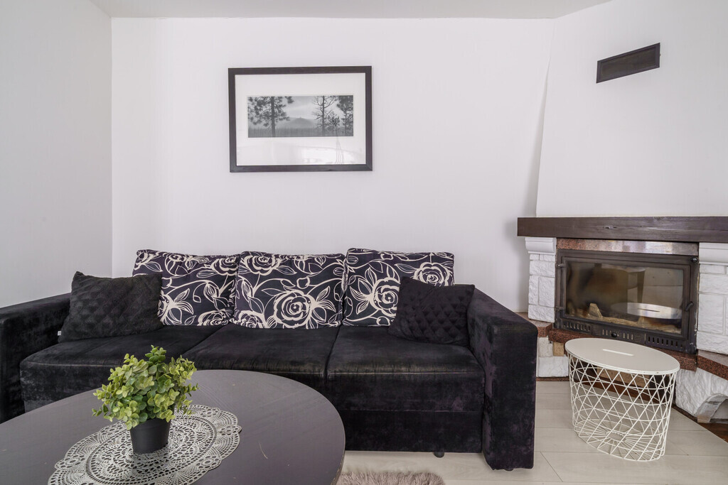 Urokliwe Mieszkanie w Sercu Wrzeszcza