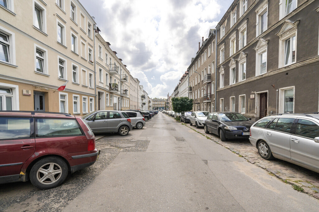 Urokliwe Mieszkanie w Sercu Wrzeszcza