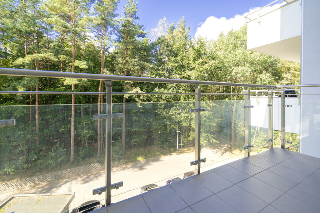 Apartament z widokiem na las | duży balkon