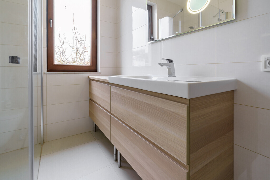 Apartament z widokiem na las