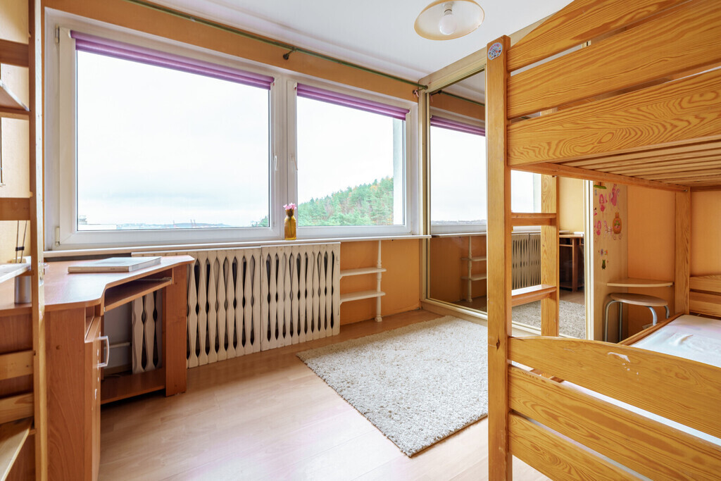 3 pokoje z widokiem na las i Gdynię Chylonię