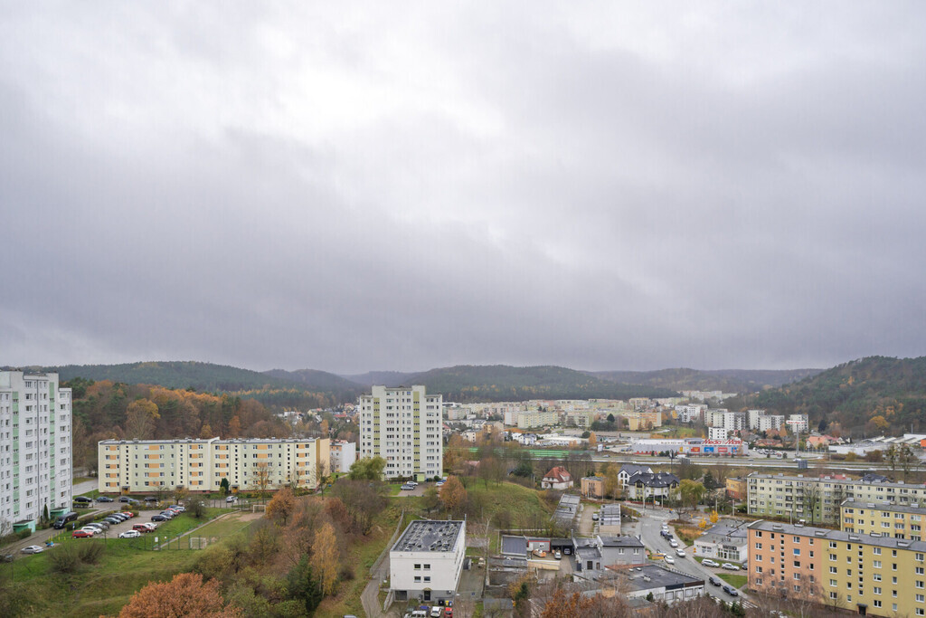 3 pokoje z widokiem na las i Gdynię Chylonię