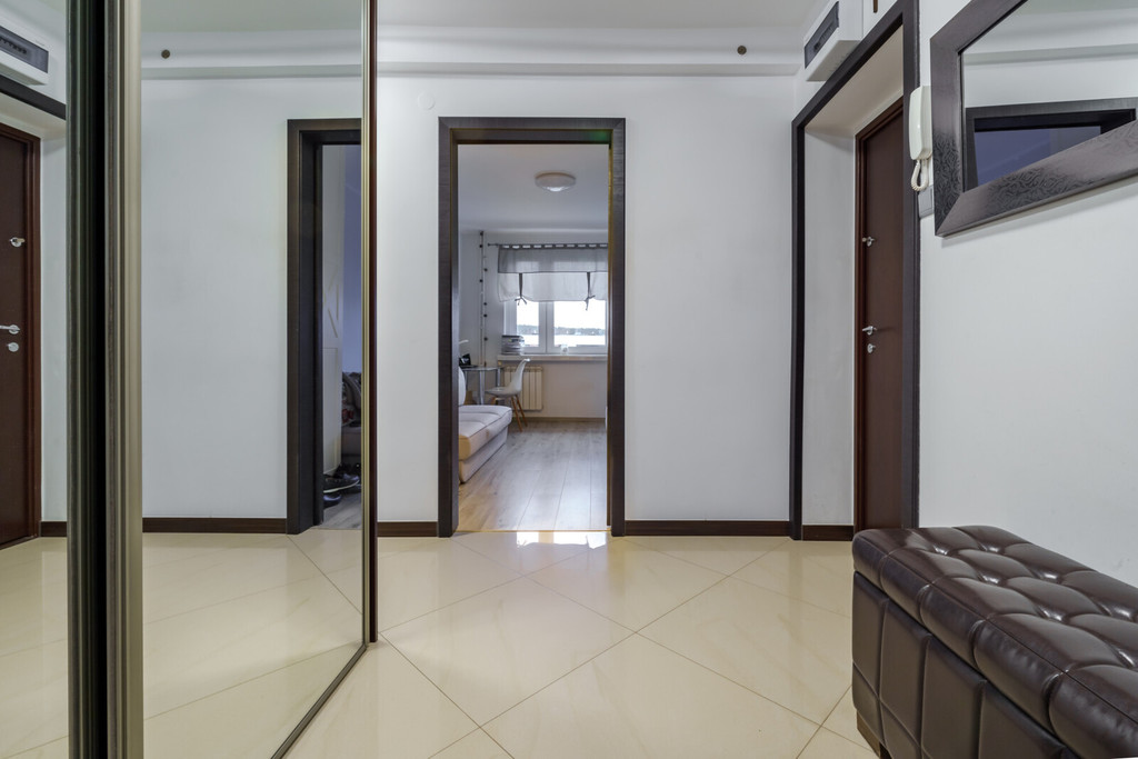 Mieszkanie dwupokojowe w Gdyni Dąbrowie