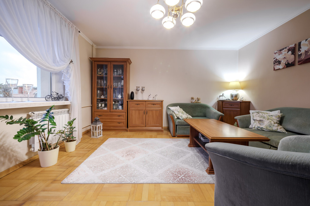 Mieszkanie dwupokojowe w Gdyni Dąbrowie