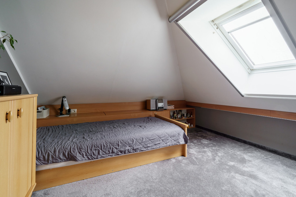 Nowoczesny dom z antresolą i dużą działką