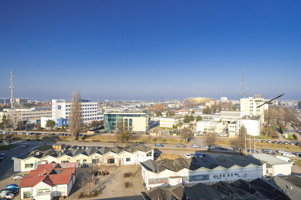 2 pokoje z osobną kuchnią i panoramicznym widokiem