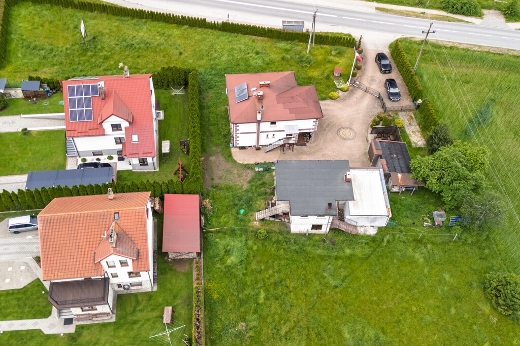 Dom z 3 mieszkaniami w Barłominie koło Luzina