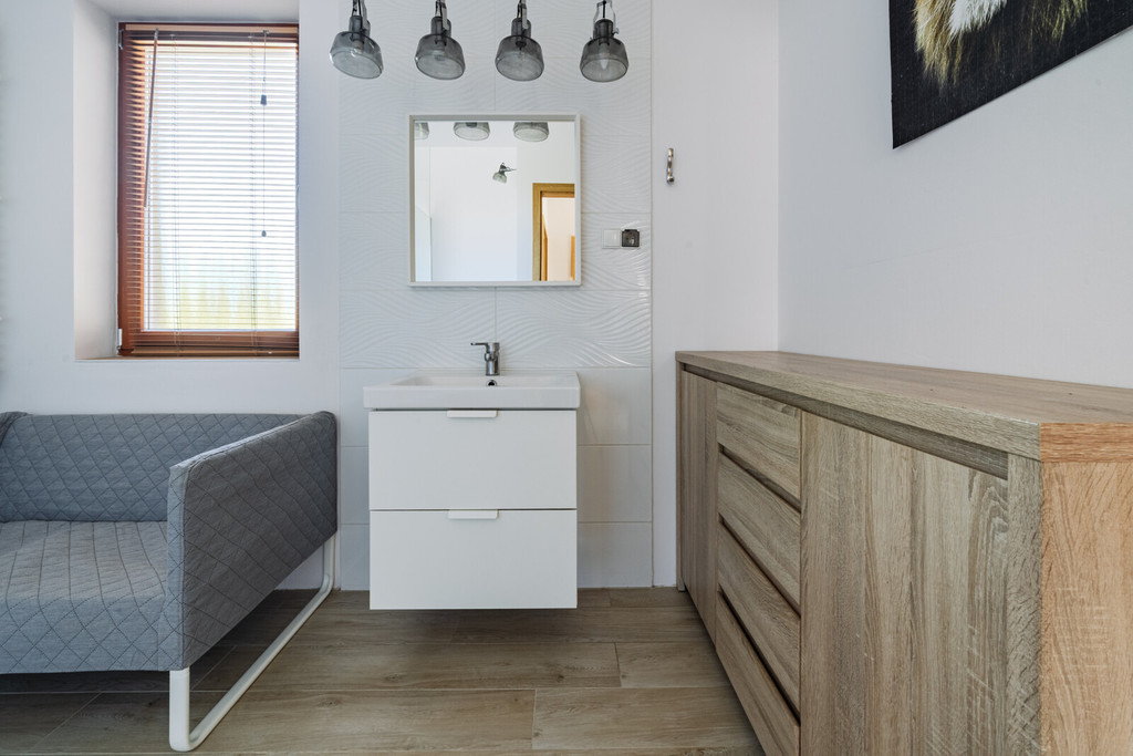 Przytulny dom z kominkiem w Ustarbowie