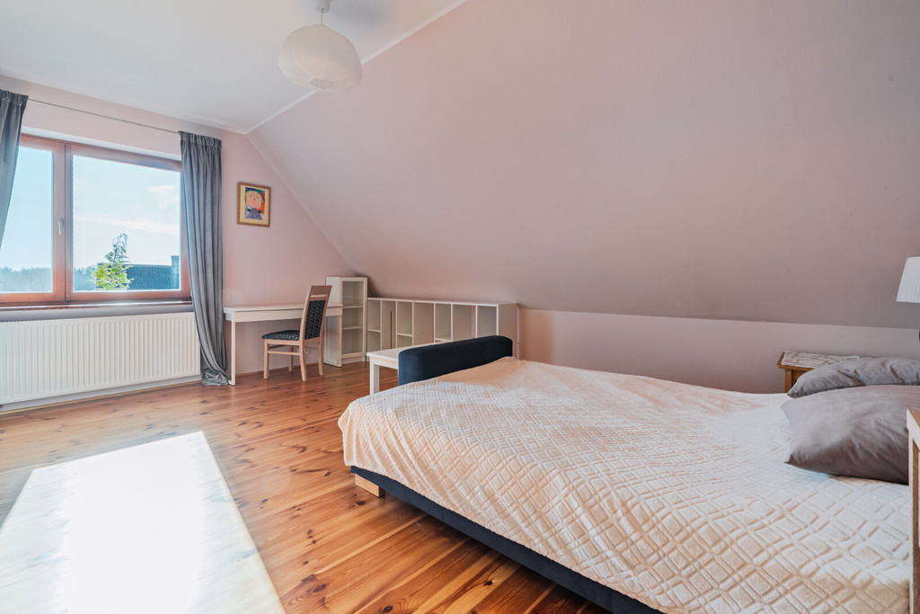 Przytulny dom z kominkiem w Ustarbowie