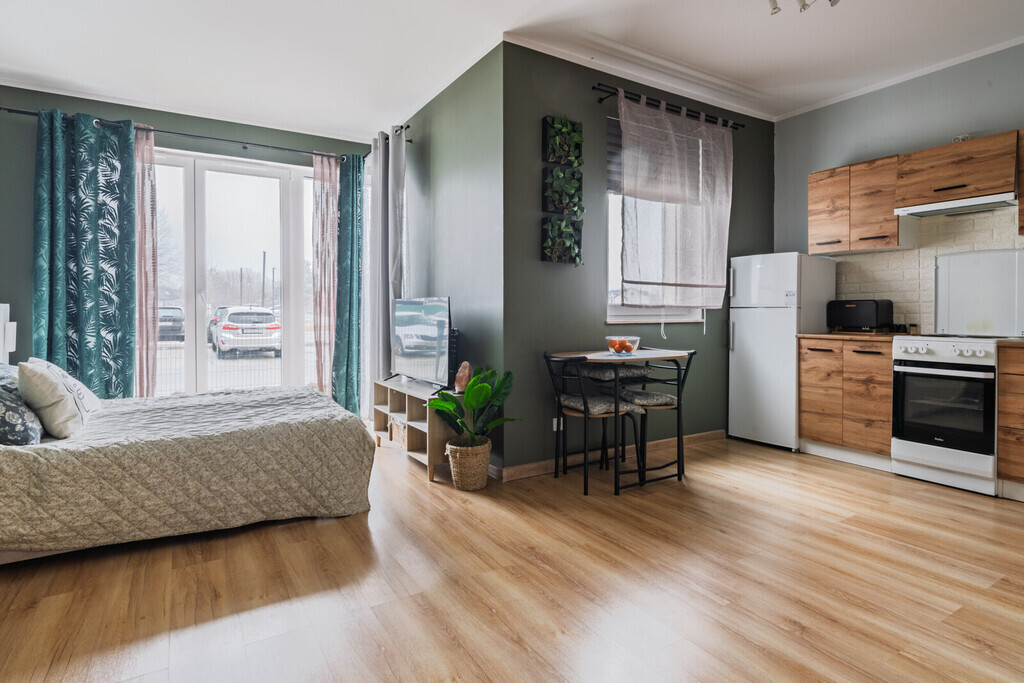 Nowoczesna kawalerka z ogrodem | SZUMILAS, Gdańsk