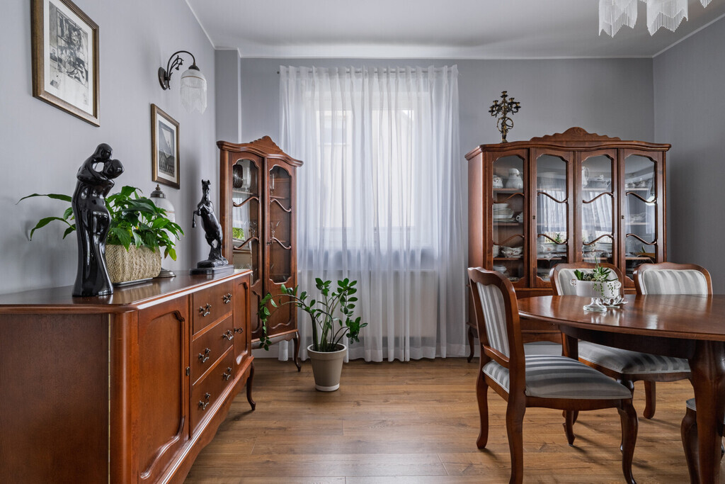 Gotowy do zamieszkania! Dom wolnostojący z garażem