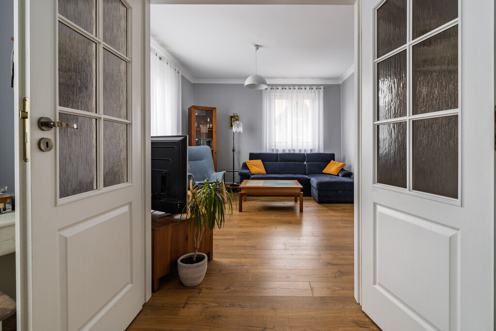 Gotowy do zamieszkania! Dom wolnostojący z garażem