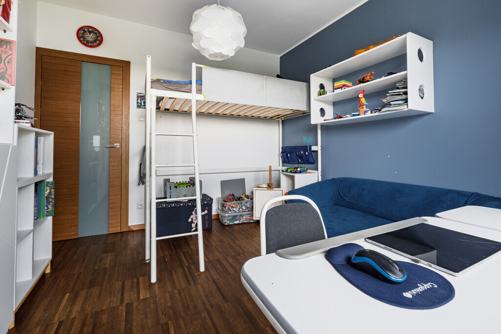 Dom z ogrodem na zamkniętym osiedlu - Łostowice