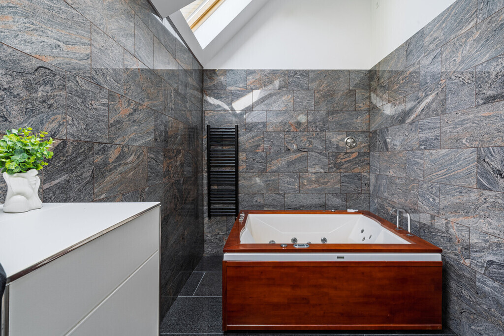 Wielofunkcyjny dom z dużym potencjałem w Gdańsku